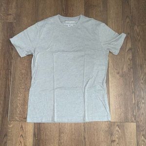 BANANA REPUBLIC- Shirt
